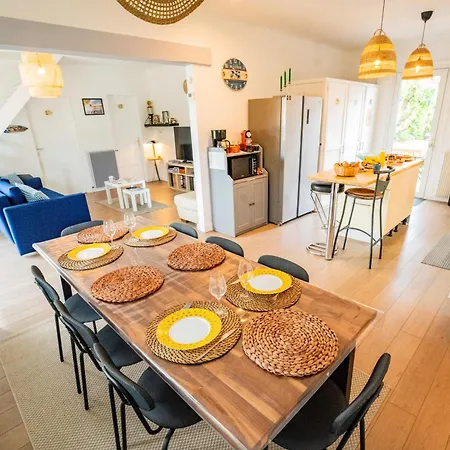 Surf House 住宿加早餐酒店 *