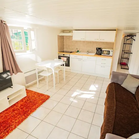 Surf House * 卡布勒通