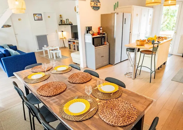 Surf House Bed & Breakfast *