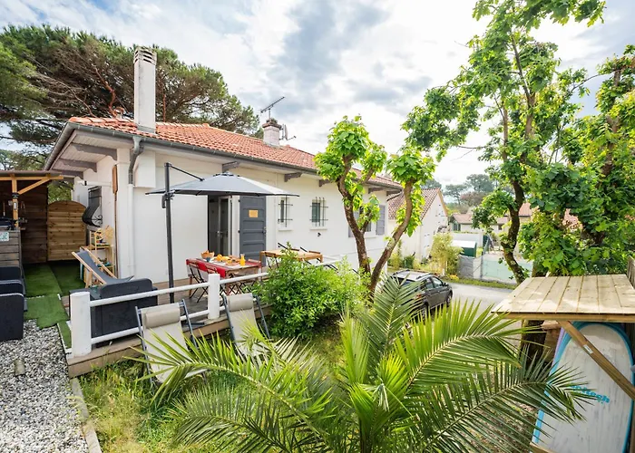 Surf House Bed & Breakfast *